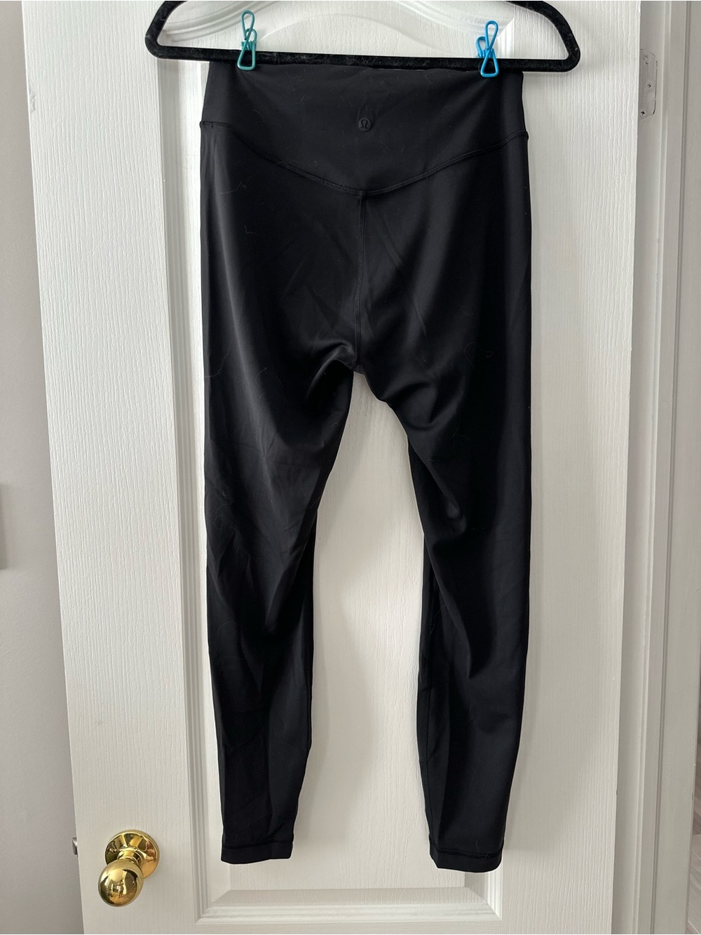 Smooth cover lululemon tights